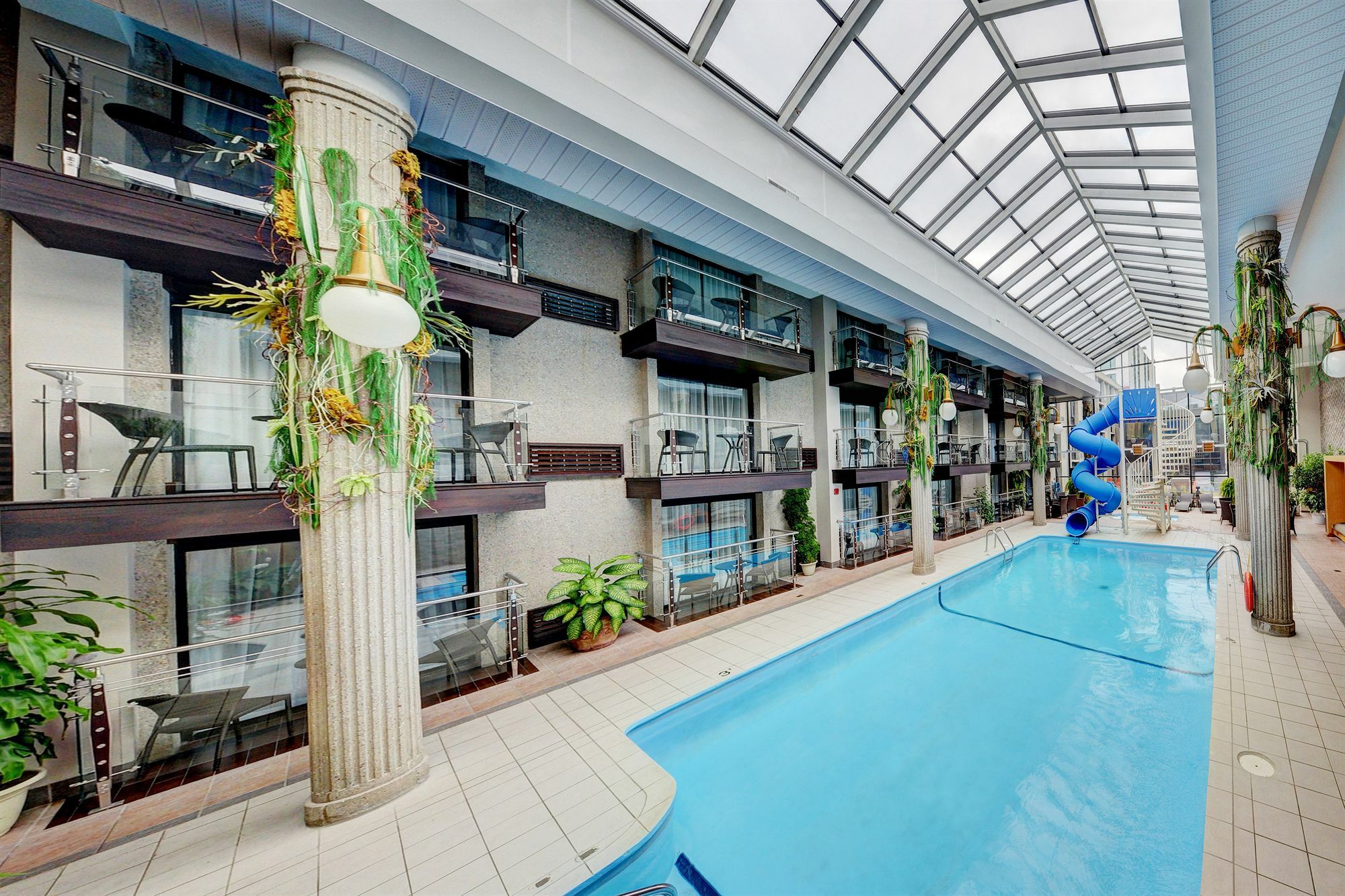 Hotel Universel, Centre De Congres Rivière-du-Loup Exteriör bild